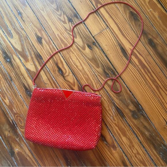 Red Vintage look alike chain link purse - Picture 1 of 6